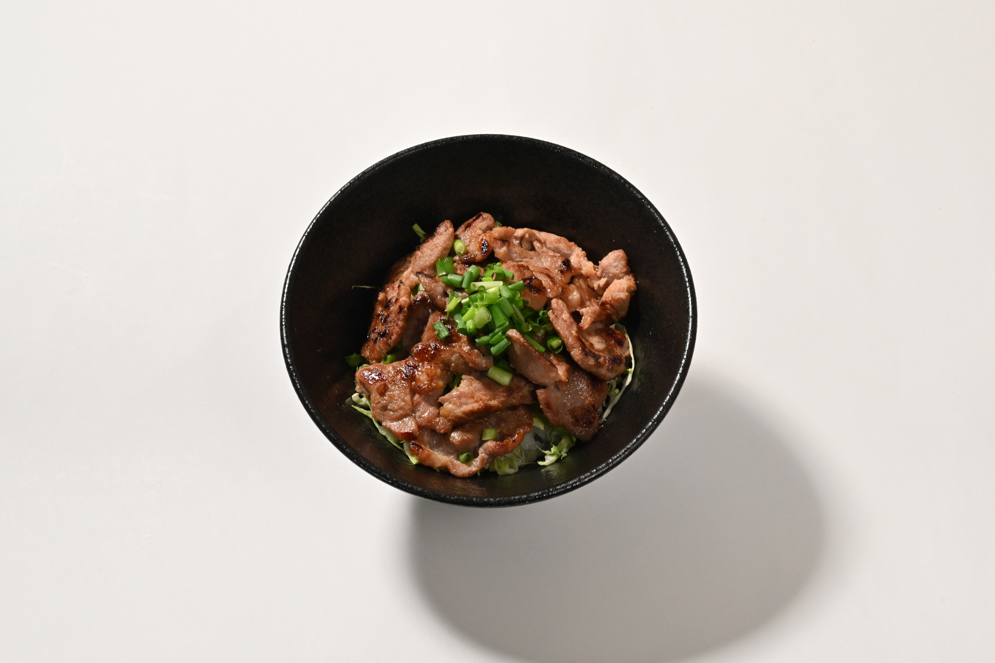 うまだれ豚丼(自家製醤油麹漬)